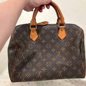 Monogram Purse size 30